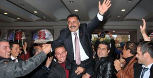 ŞEFİK TÜRKTAŞ PROJELERİNİ TANITTI
