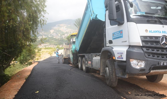 Alanya’da 3 mahallenin ulaşım sorunu giderildi