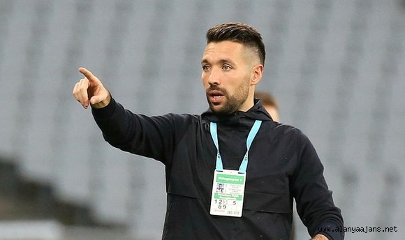 Alanyasporlu teknik adam artık basın açıklamalarına katılabilecek
