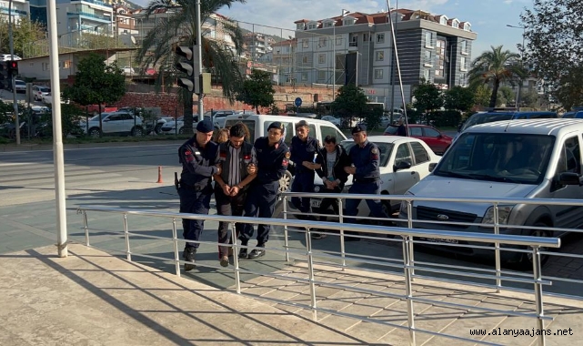 Alanya’da yayla evlerinden hırsızlık yapan 2 şüpheli tutuklandı