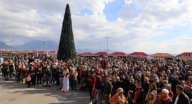 Alanya'da Yeni Yıl Pazarı için geri sayım başladı