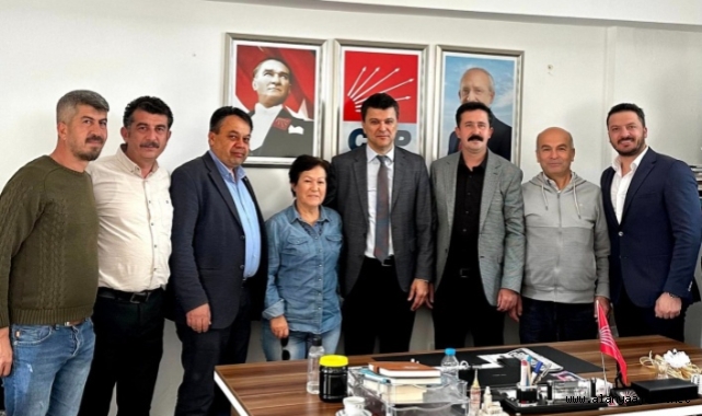 Aday Adayı Özçelik, Kaş’ta partililerle buluştu