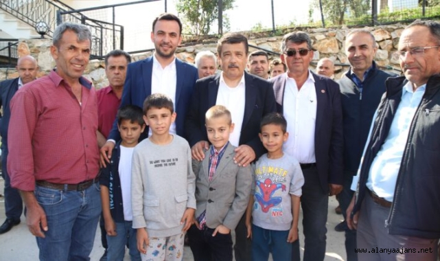Toklu’ya vekillerden teşkilat övgüsü
