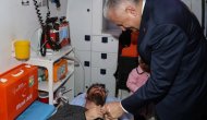 Aracını Durdurup Kazazedelerle İlgilendi