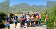 Alanya Ak Gençlik'ten öğrencilere hediye