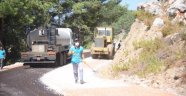 Alanya Belediyesi asfalt çalışmalarına devam ediyor