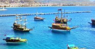 Alanya’da tekneler tura çıktı