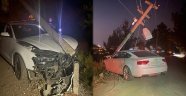 Alanya'da kaza: Otomobil elektrik direğine vurdu