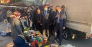 Alanya'da MHP'liler pazar esnafını ziyaret etti