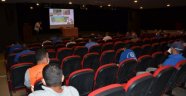 Alanya'da sinekle mücadele ekibine eğitim