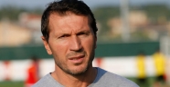 Bayram Bektaş: “Alanyaspor kimseyi aldatmasın”