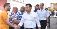 Belediye başkanı Yücel vatandaşlarla bayramlaştı