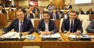 Yücel ve ekibi meclise katıldı