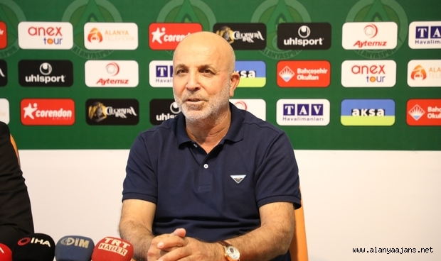 Çavuşoğlu: Ben futbol oynarken, çalıştığımız bazı hocalar doğmamıştı