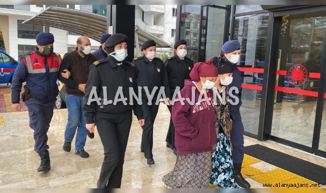 Alanya'da hırsızlar jandarmadan kaçamadı