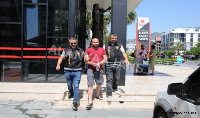 Alanya’da kasten öldürme suçundan aranıyordu polise yakalandı