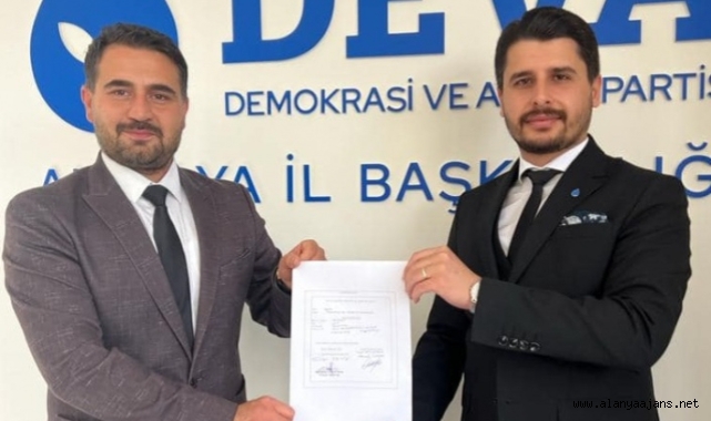 Deva Partisi İlçe Başkanı Ahmet Çakan istifa etti