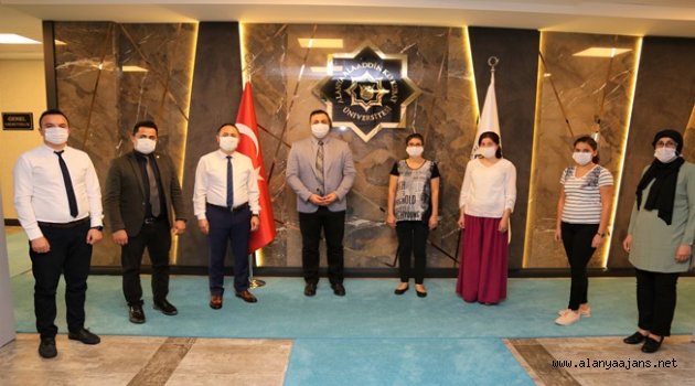 Rektör Kalan’dan atanan personele tebrik