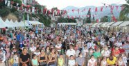 Alanya'da çocuk festivali eğlendirmeye devam ediyor