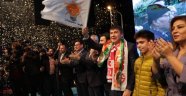 Antalya Havalimanı'nda Türel İzdihamı