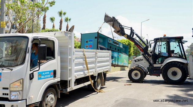 Yeni Mobil Atık Getirme Merkezleri’nin kurulumu devam ediyor